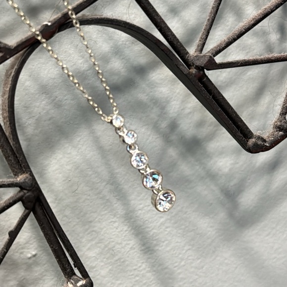 Like New 5 Stone Journey Pendant-Silver Toned-With Box - Picture 9 of 16